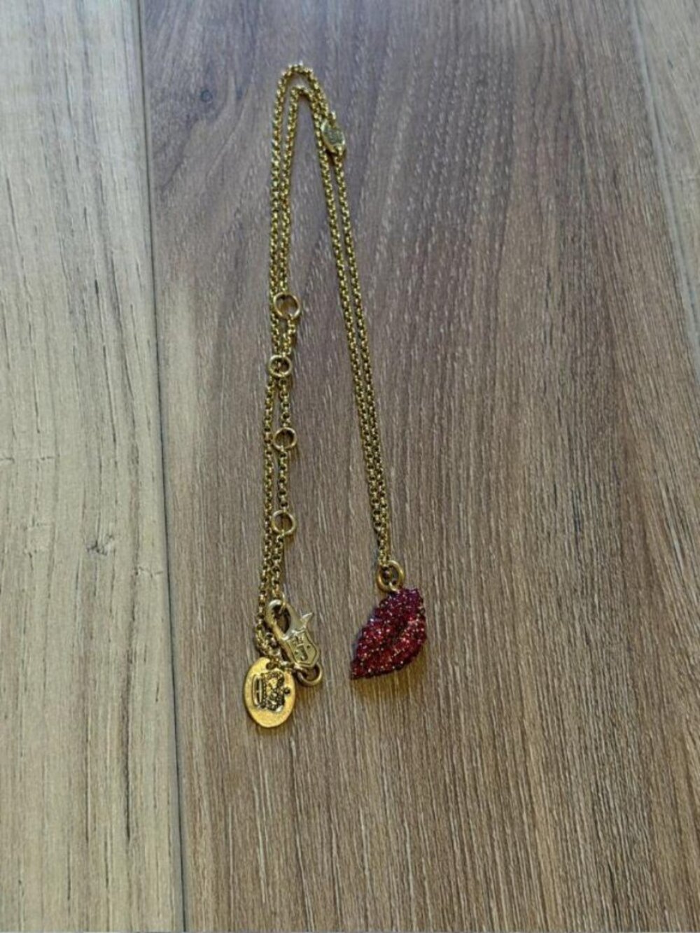 Juicy Couture Pavé Crystal Red Lips Necklace